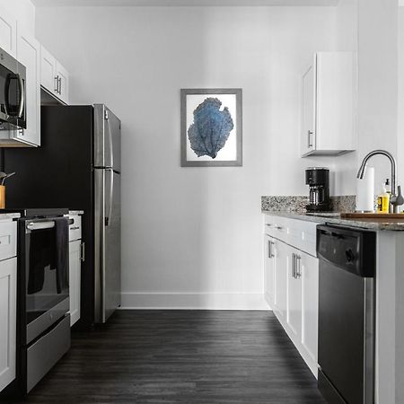 Blackswan - Rosemary Sq - Bohemian Loft With Balcony West Palm Beach Bagian luar foto